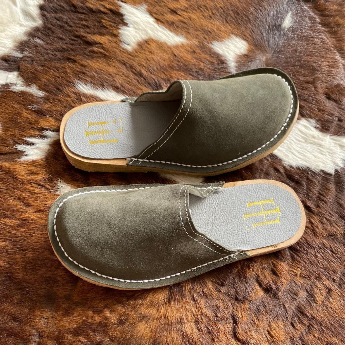 Zapas Clásicas Gamuza Verde