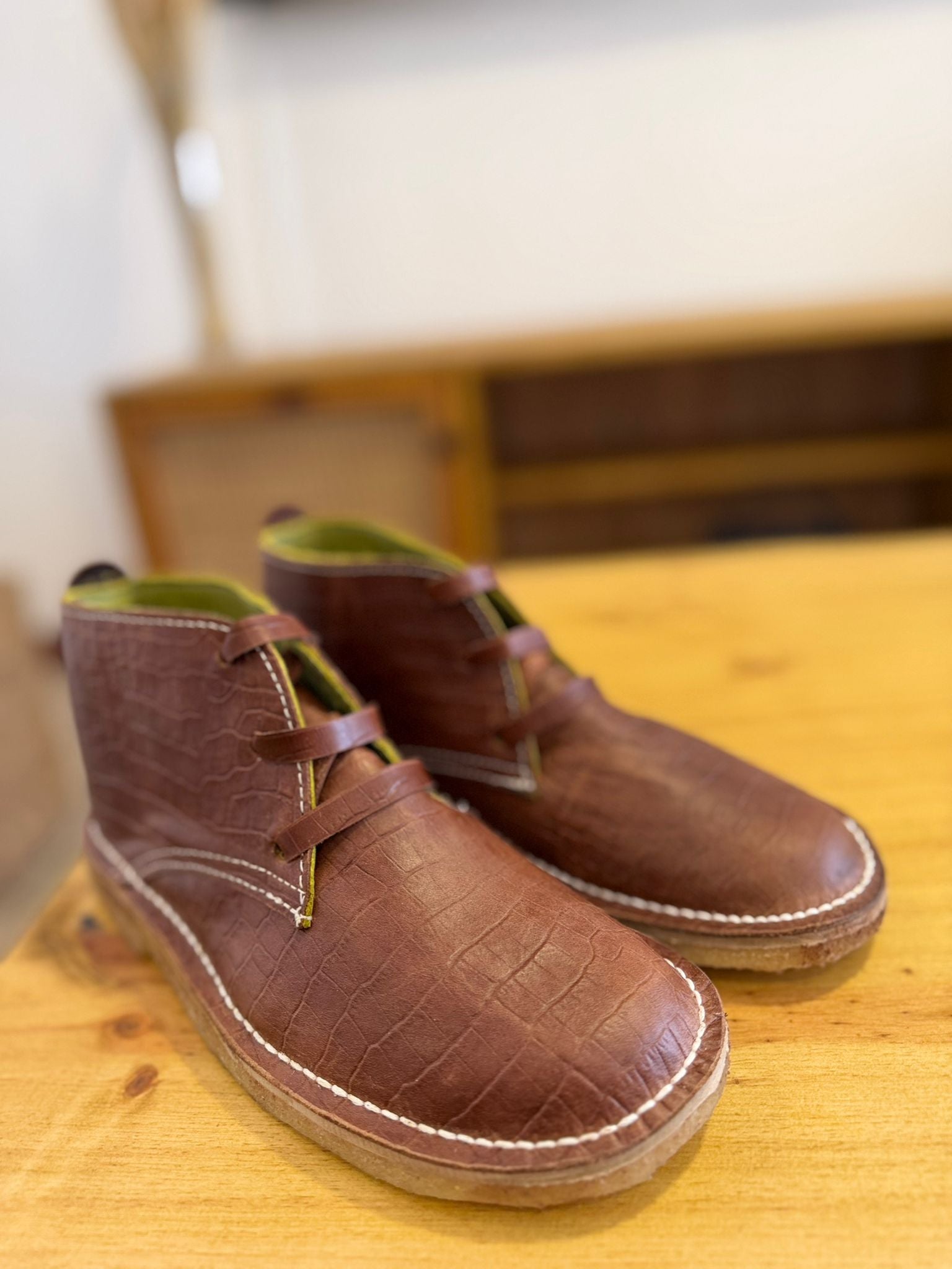 Botas Fray Mocho Croco marrón oscuro