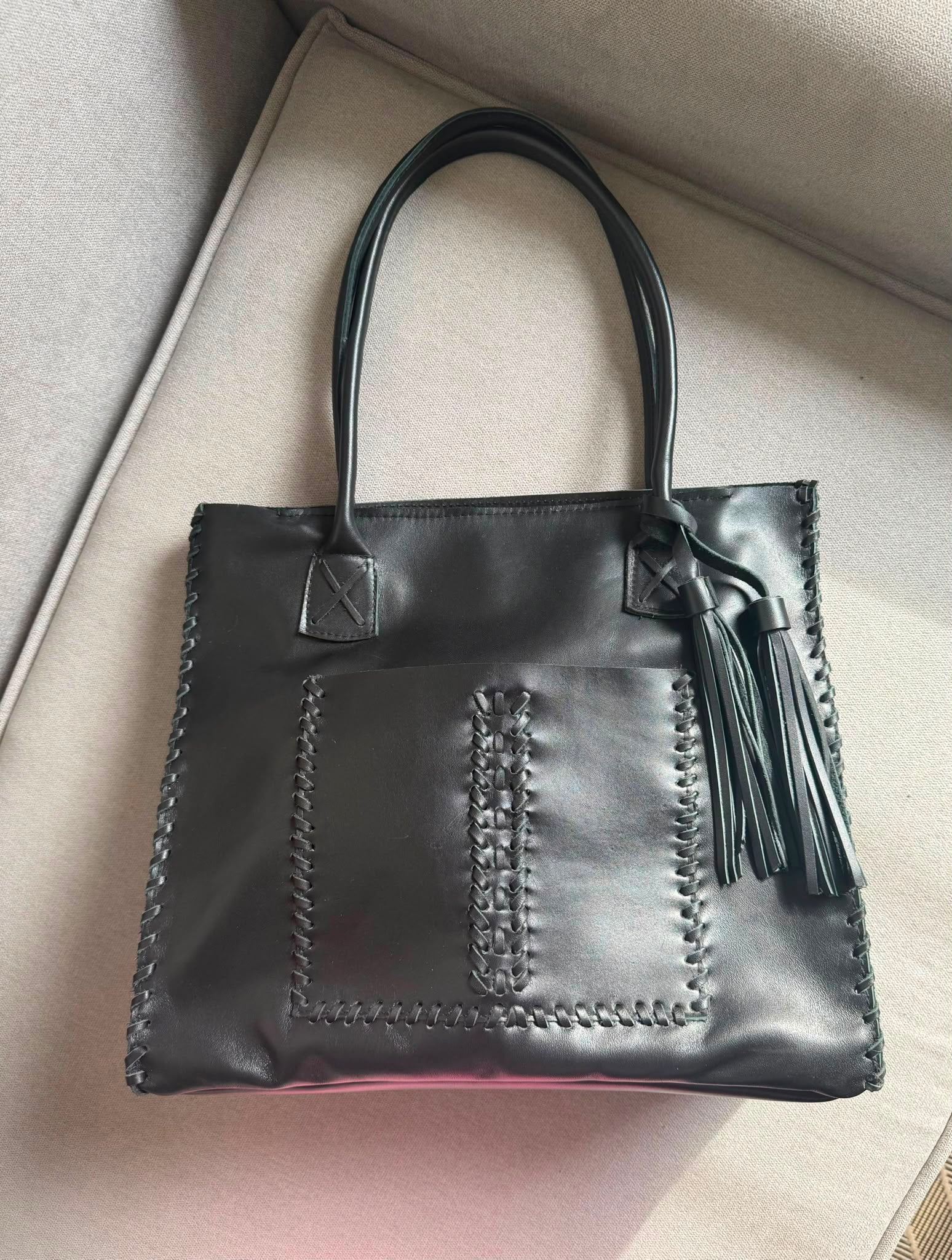 Cartera charrúa negra