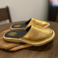 Zapas Cuero Liso Doradas